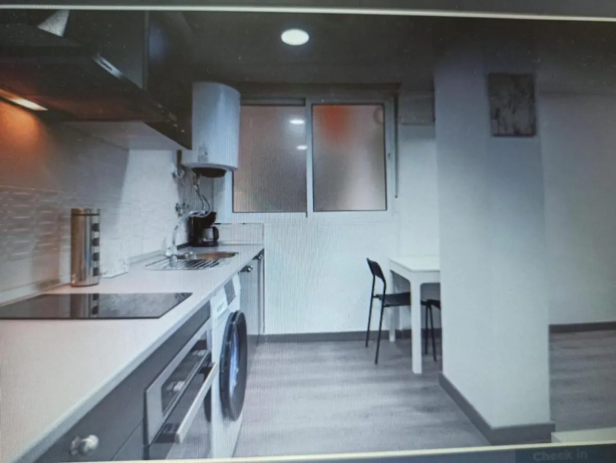 Holidays2Malaga Heroe De Sostoa 200M From The Beach Apartment Spain