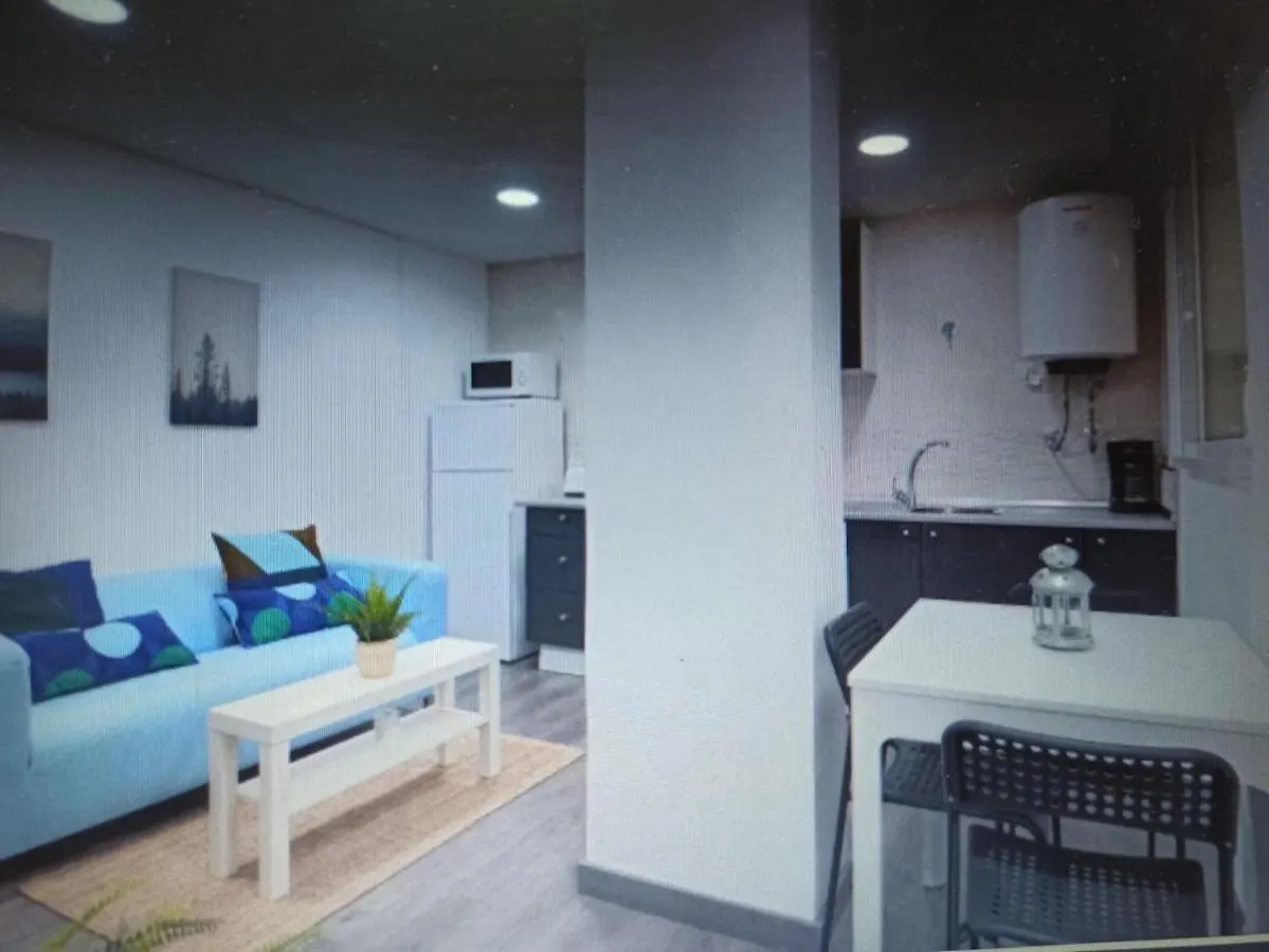 Holidays2Malaga Heroe De Sostoa 200M From The Beach Apartment 0*, Malaga Spain
